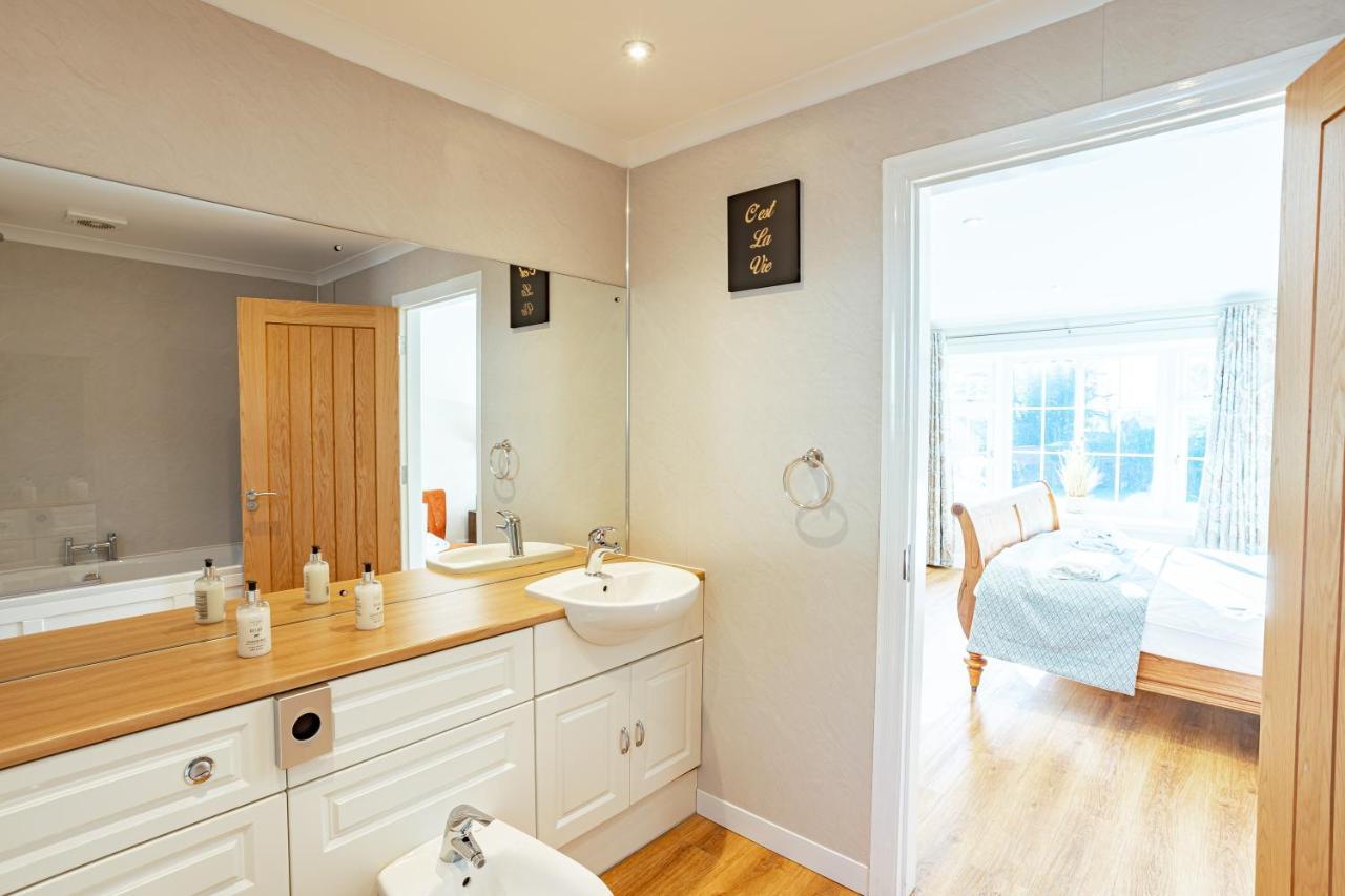 Sparrowhawk Cottage With Hot Tub Newton Stewart Exterior foto